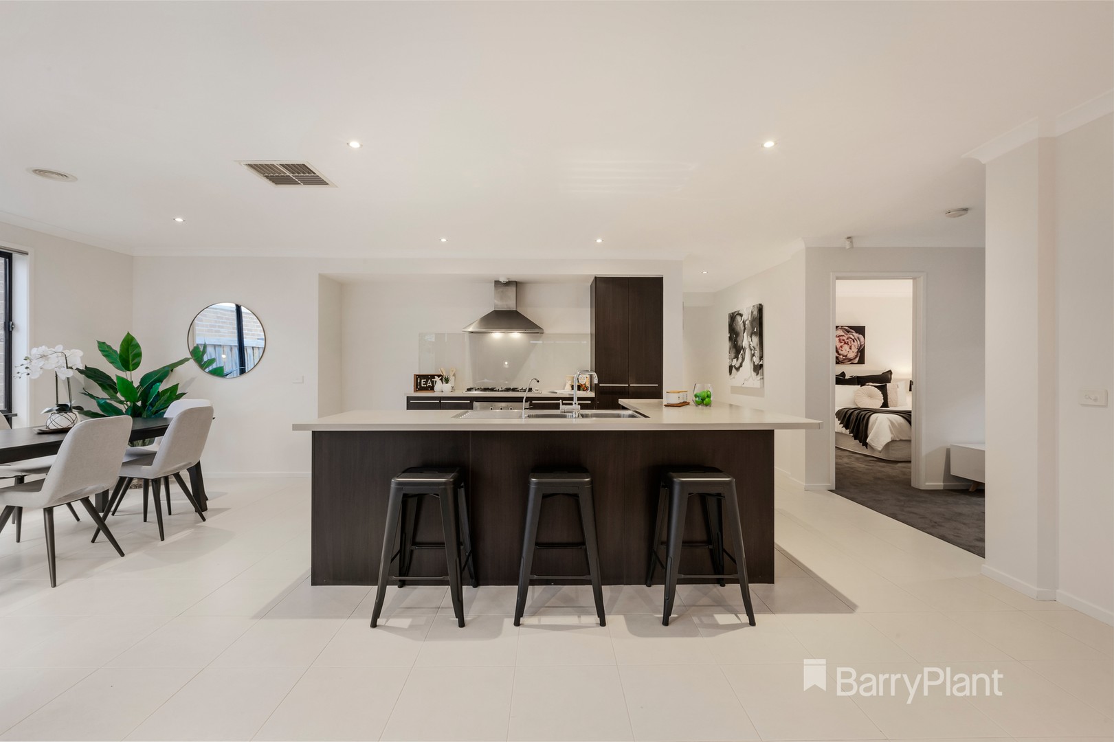 18 Breadalbane AvenueMernda, VIC 3754, Mernda - Thumbnail 4