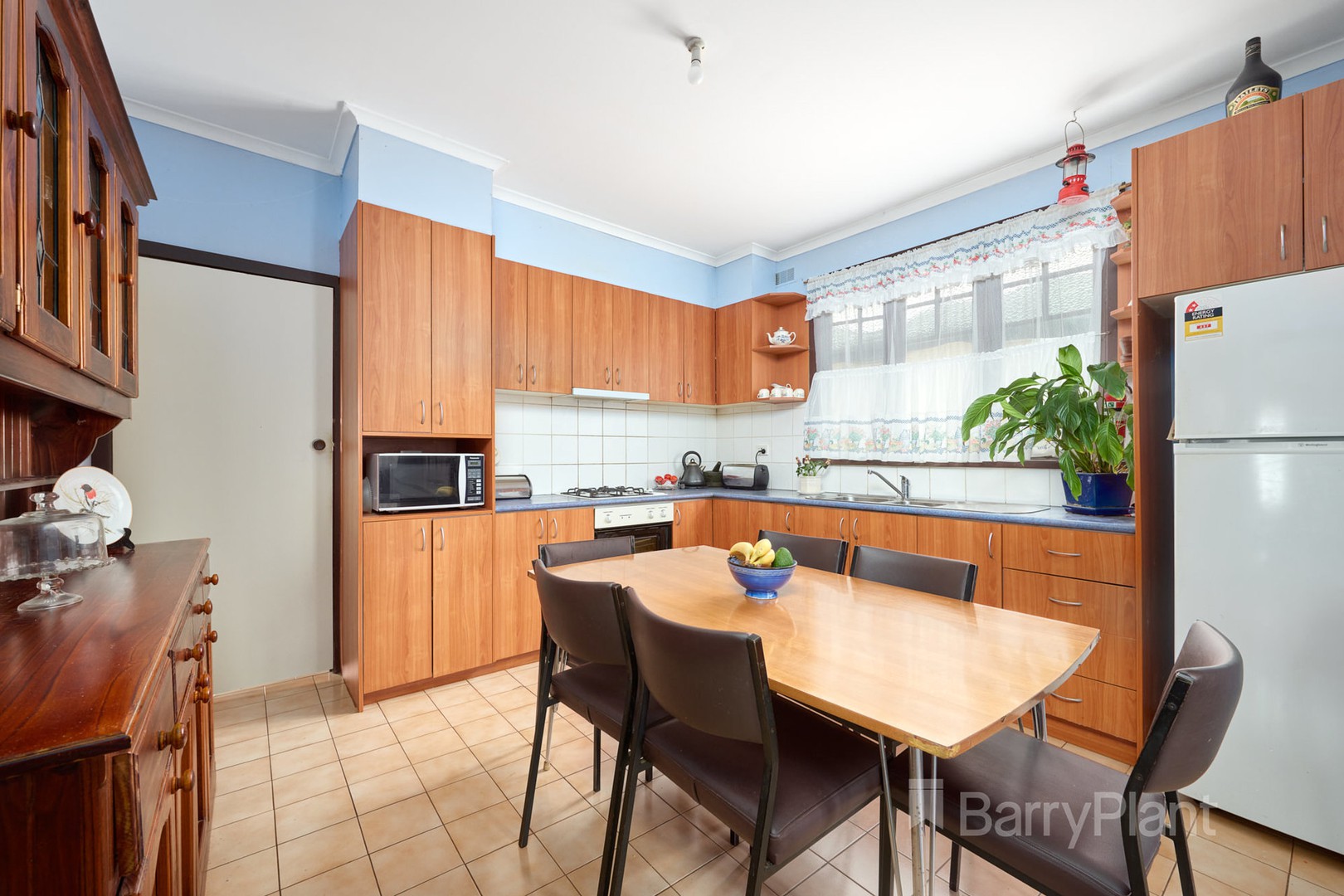 18 Briggs Crescent, Noble Park, VIC 3174, Noble Park - Thumbnail 4
