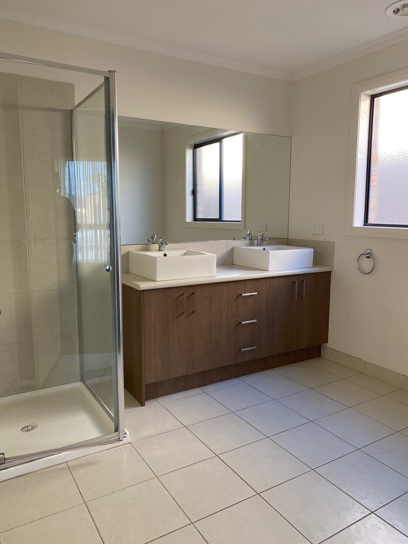 18 Brimstone Drive, Tarneit, VIC 3029, Tarneit - Thumbnail 6