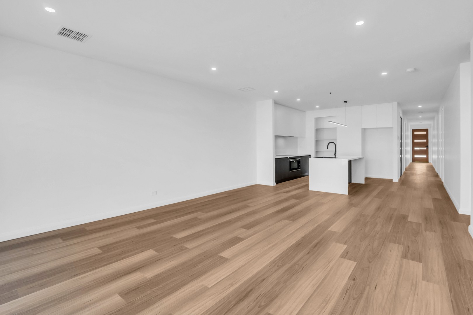 18 Brindabella Crescent, Donnybrook, VIC 3064, Donnybrook - Thumbnail 3