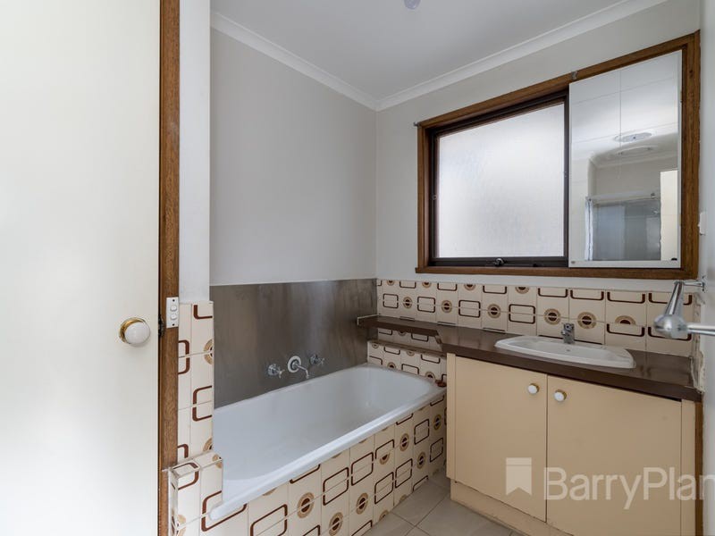 18 Bundamba Drive, Noble Park North, VIC 3174, Noble Park North - Thumbnail 8