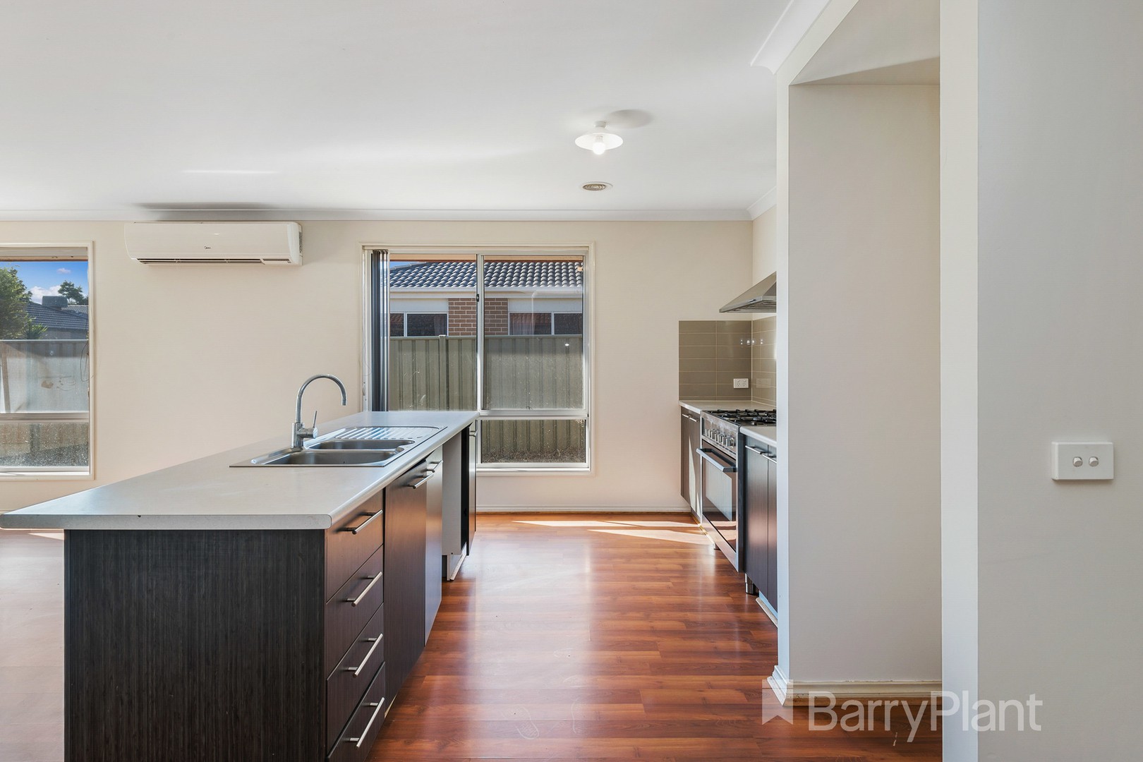 18 Burchelli Way, Wyndham Vale, VIC 3024, Wyndham Vale - Thumbnail 7