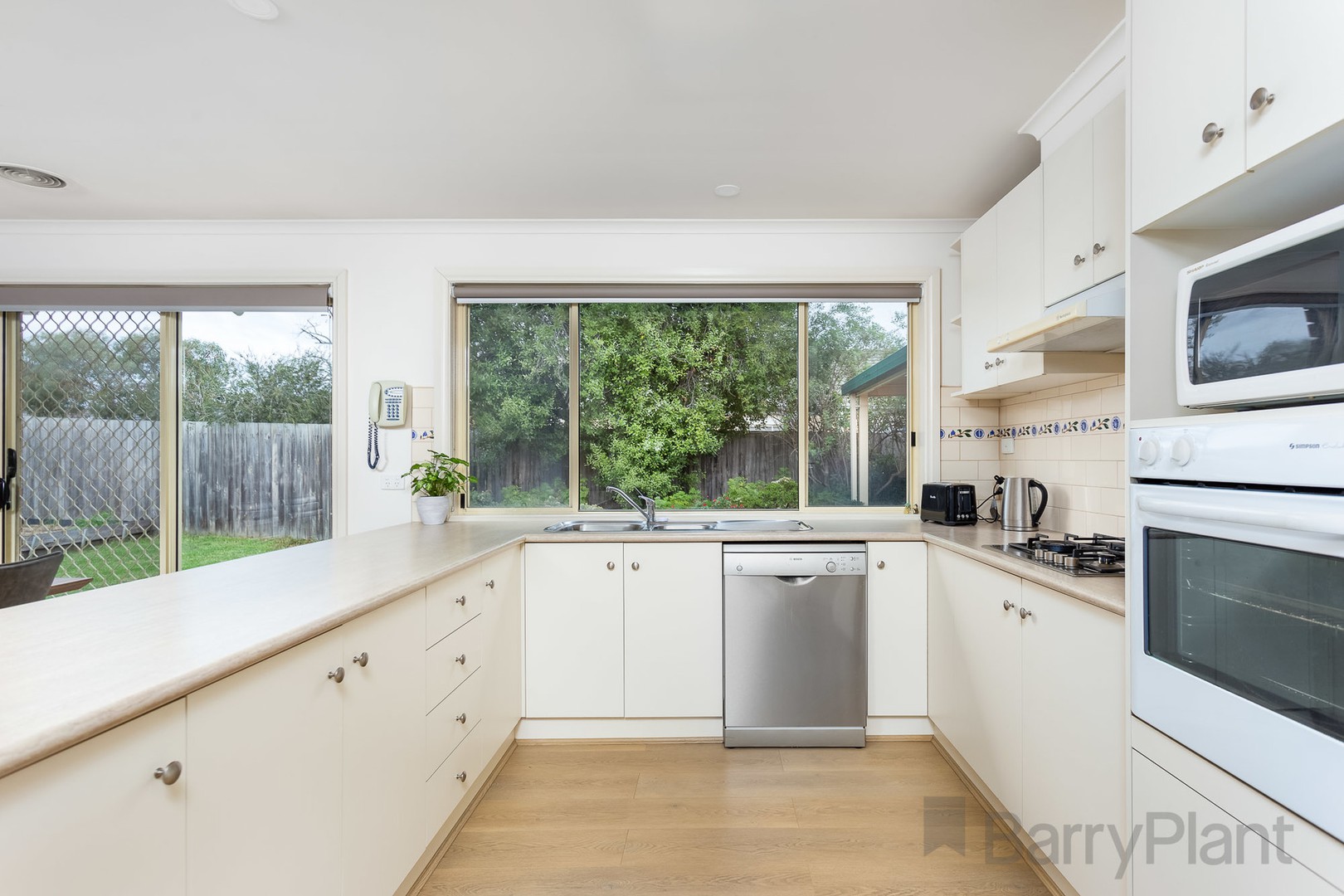 18 Burnley Street, Point Cook, VIC 3030, Point Cook - Thumbnail 5