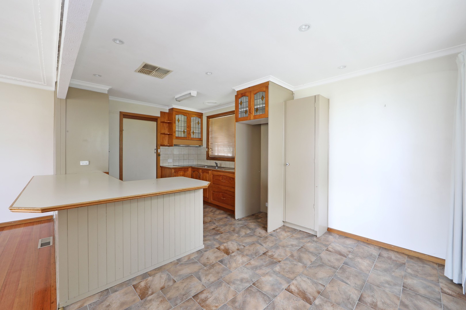18 Carrara Rd, Rowville, VIC 3178, Rowville - Thumbnail 6