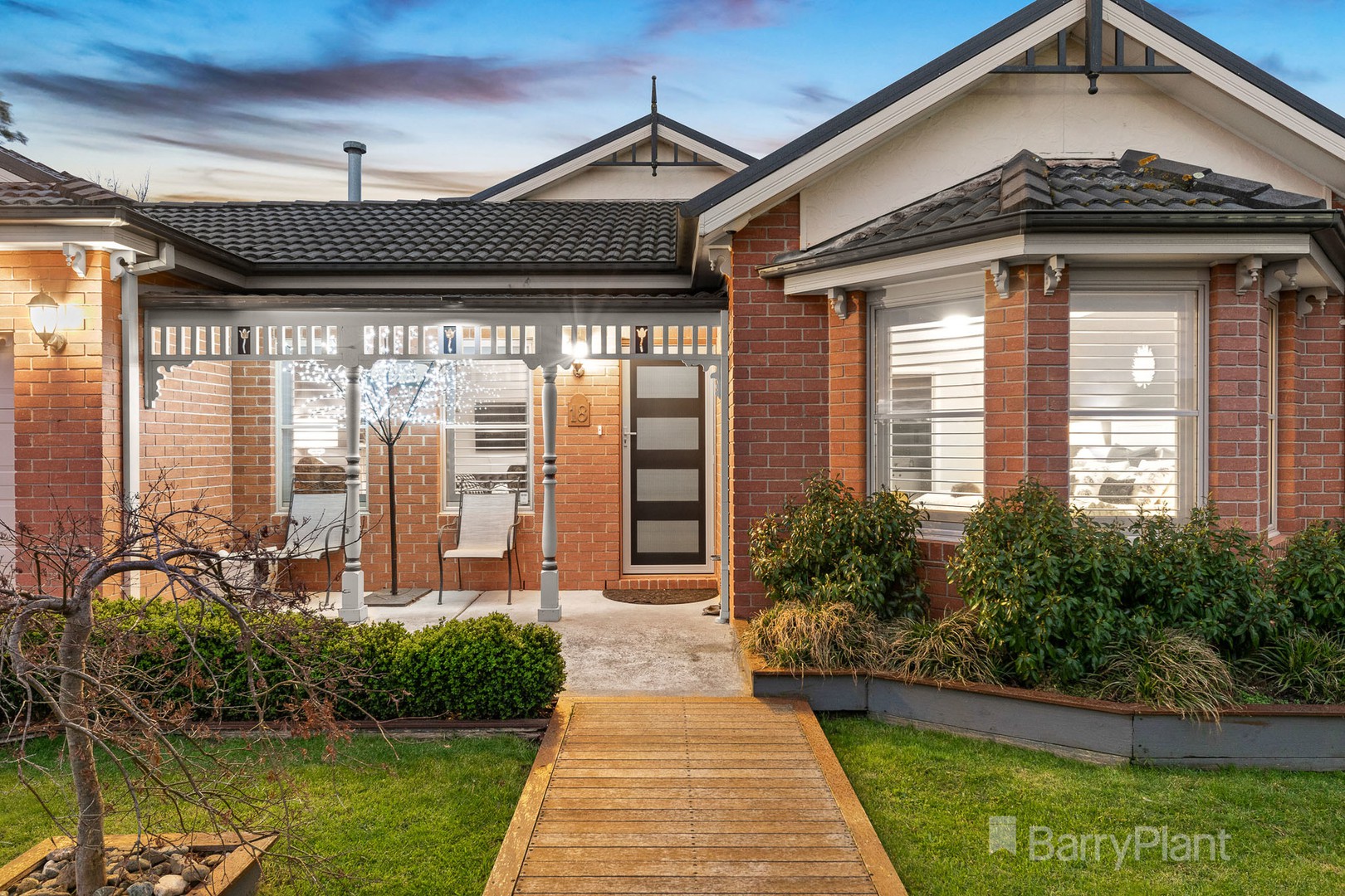 18 Cassowary Avenue, Pakenham, VIC 3810, Pakenham - Thumbnail 2
