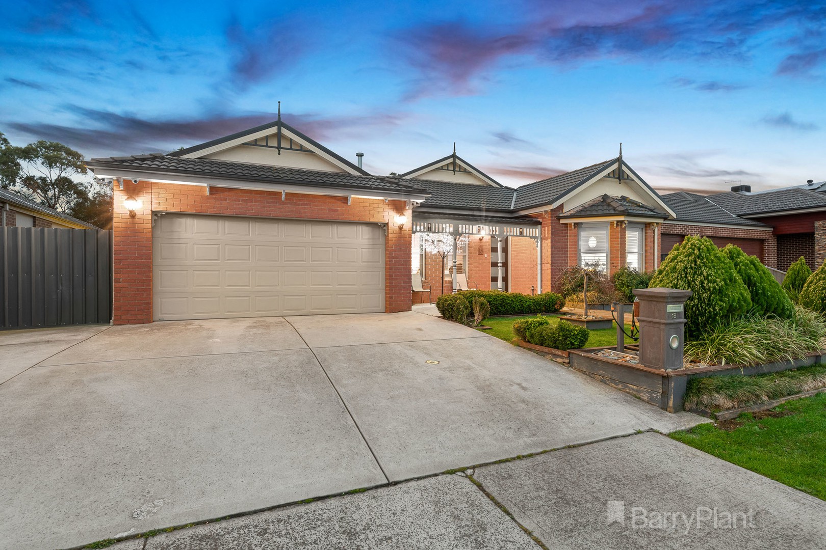 18 Cassowary Avenue, Pakenham, VIC 3810, Pakenham - Thumbnail 3