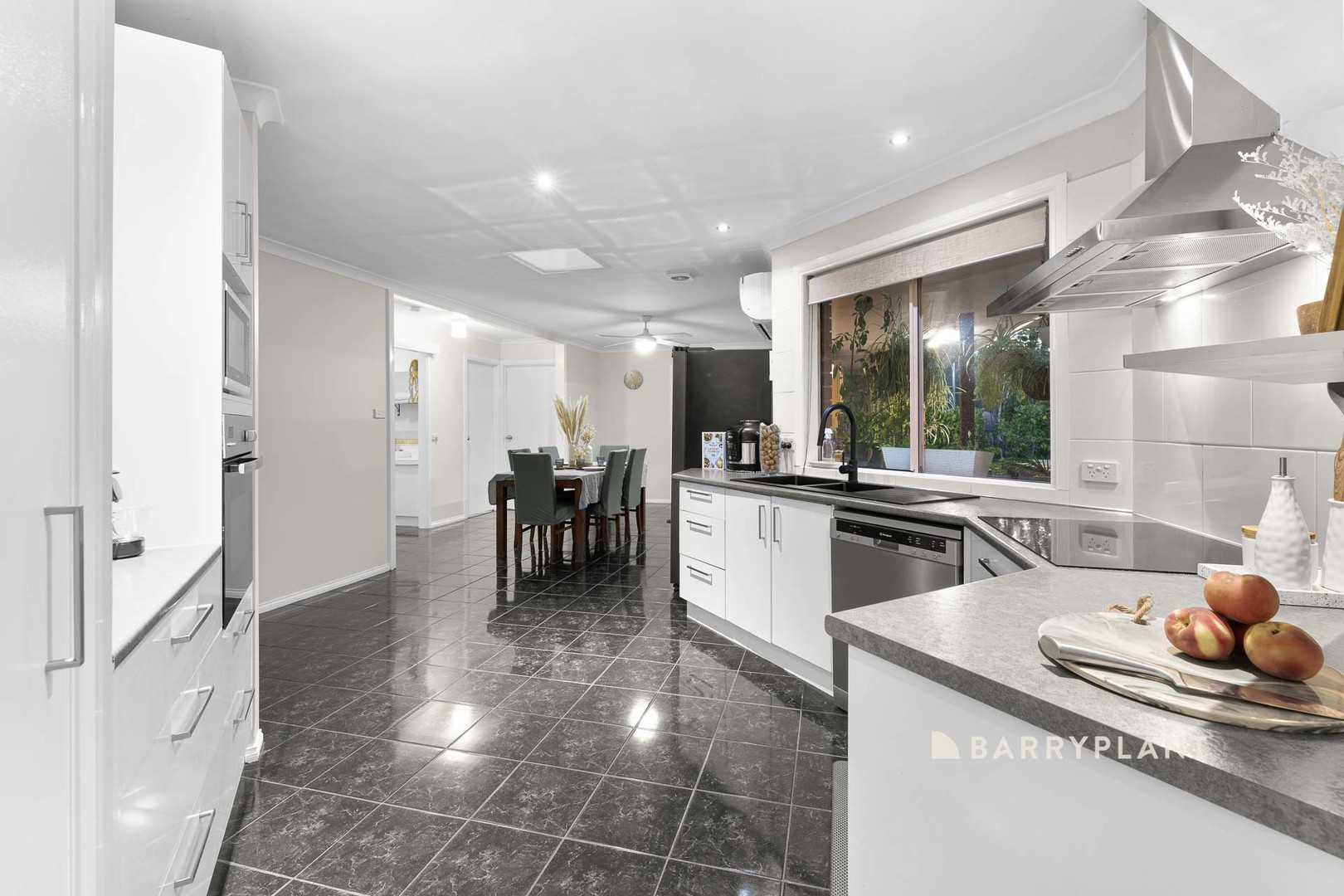 18 Chapman Street, Carrum Downs, VIC 3201, Carrum Downs - Thumbnail 7
