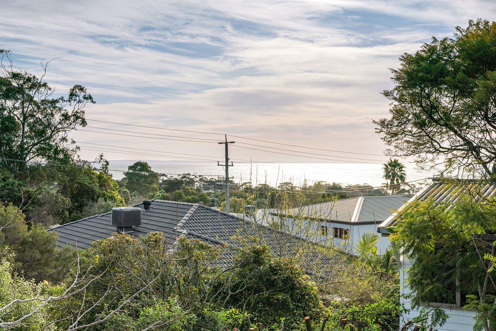 18 Charmaine Street, Dromana, VIC 3936, Dromana - Thumbnail 3