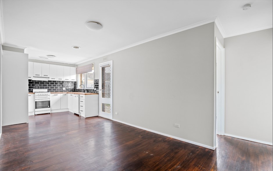 18 Chauvel Street, Melton South, VIC 3338, Melton South - Thumbnail 3