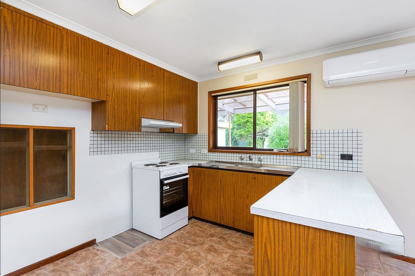 18 College Crescent, Flora Hill, VIC 3550, Flora Hill - Thumbnail 3