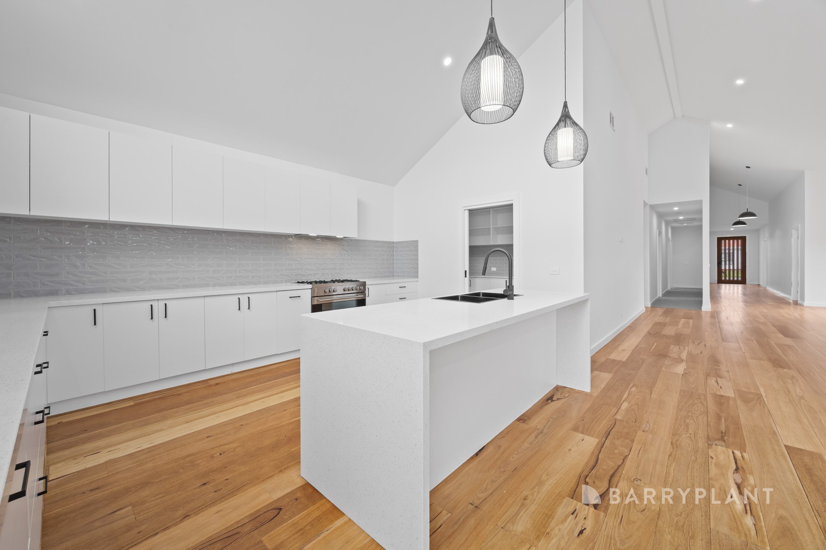 18 College St, Wendouree, VIC 3355 - Thumbnail 2 - 17/06/2026