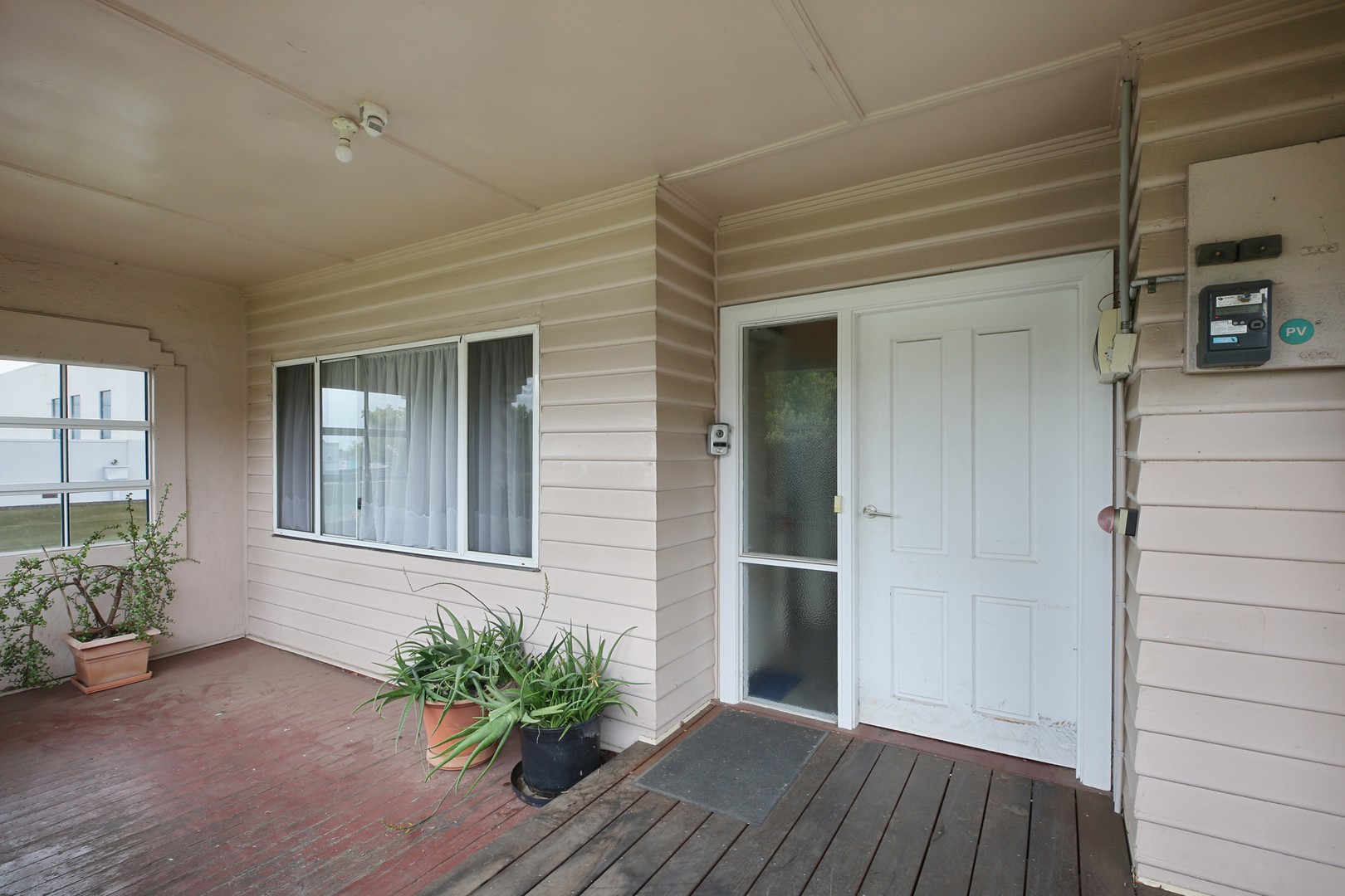 18 Connor Street, Warragul, VIC 3820 - Thumbnail 2 - 22/04/2026