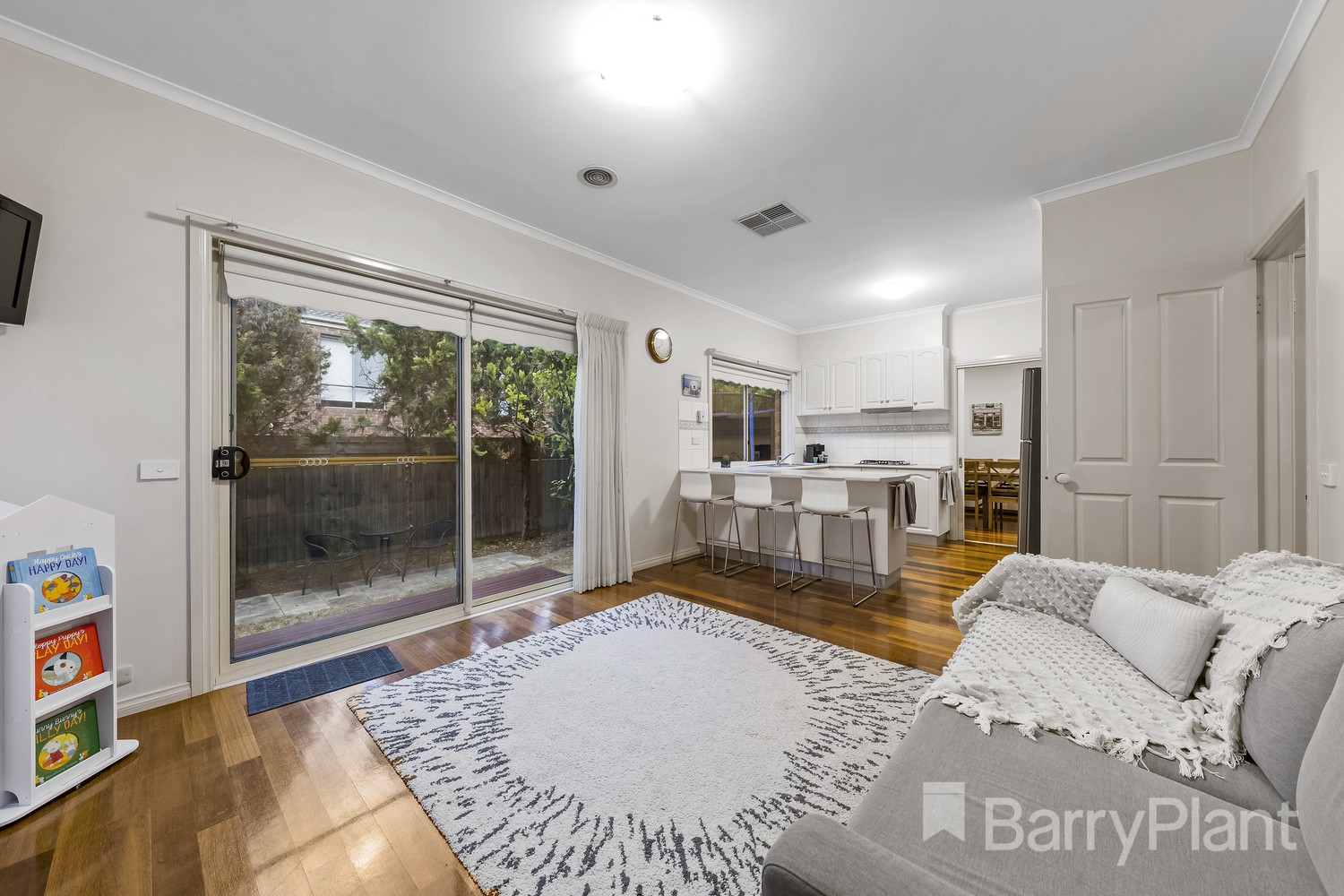 18 Cooley Avenue, Macleod, VIC 3085, Macleod - Thumbnail 3