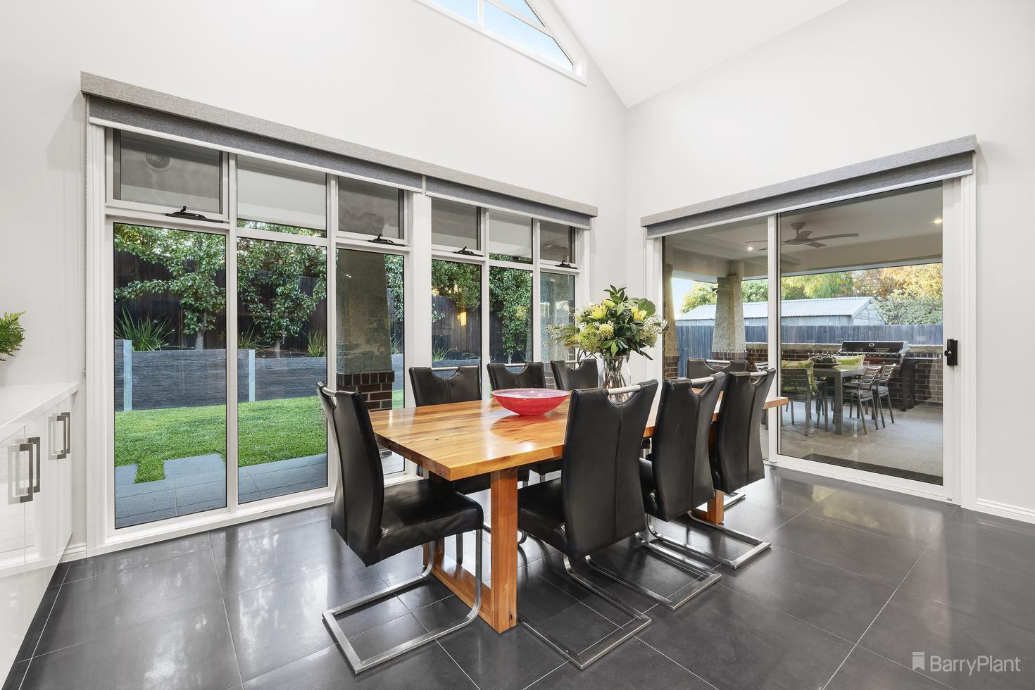18 Curnola Avenue, Doncaster, VIC 3108, Doncaster - Thumbnail 5