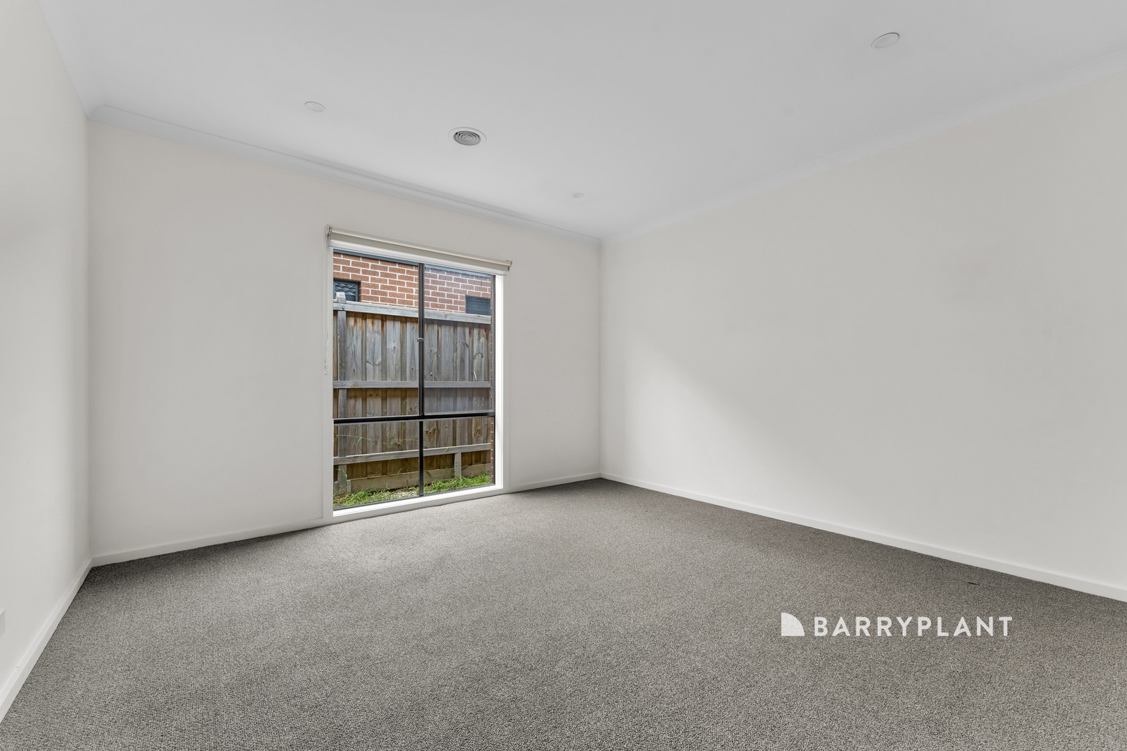 18 Curzon Street, Clyde North, VIC 3978, Clyde North - Thumbnail 8