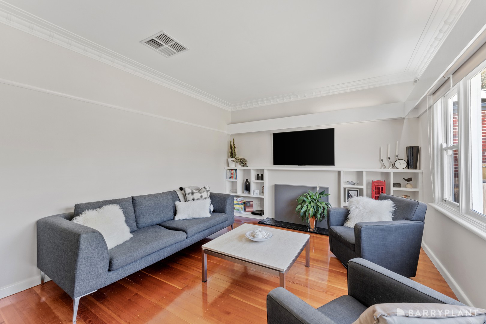 18 Derwent Street, Ringwood North, VIC 3134 - Thumbnail 2 - 15/01/2025