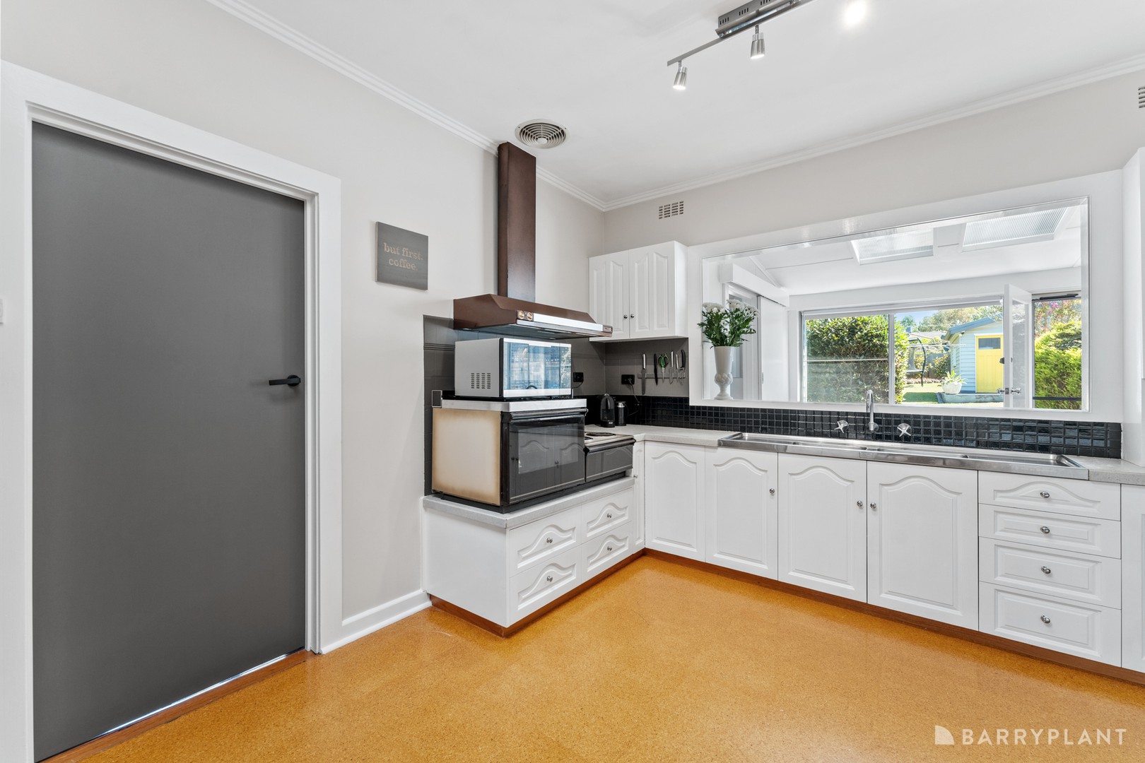 18 Derwent Street, Ringwood North, VIC 3134, Ringwood North - Thumbnail 4