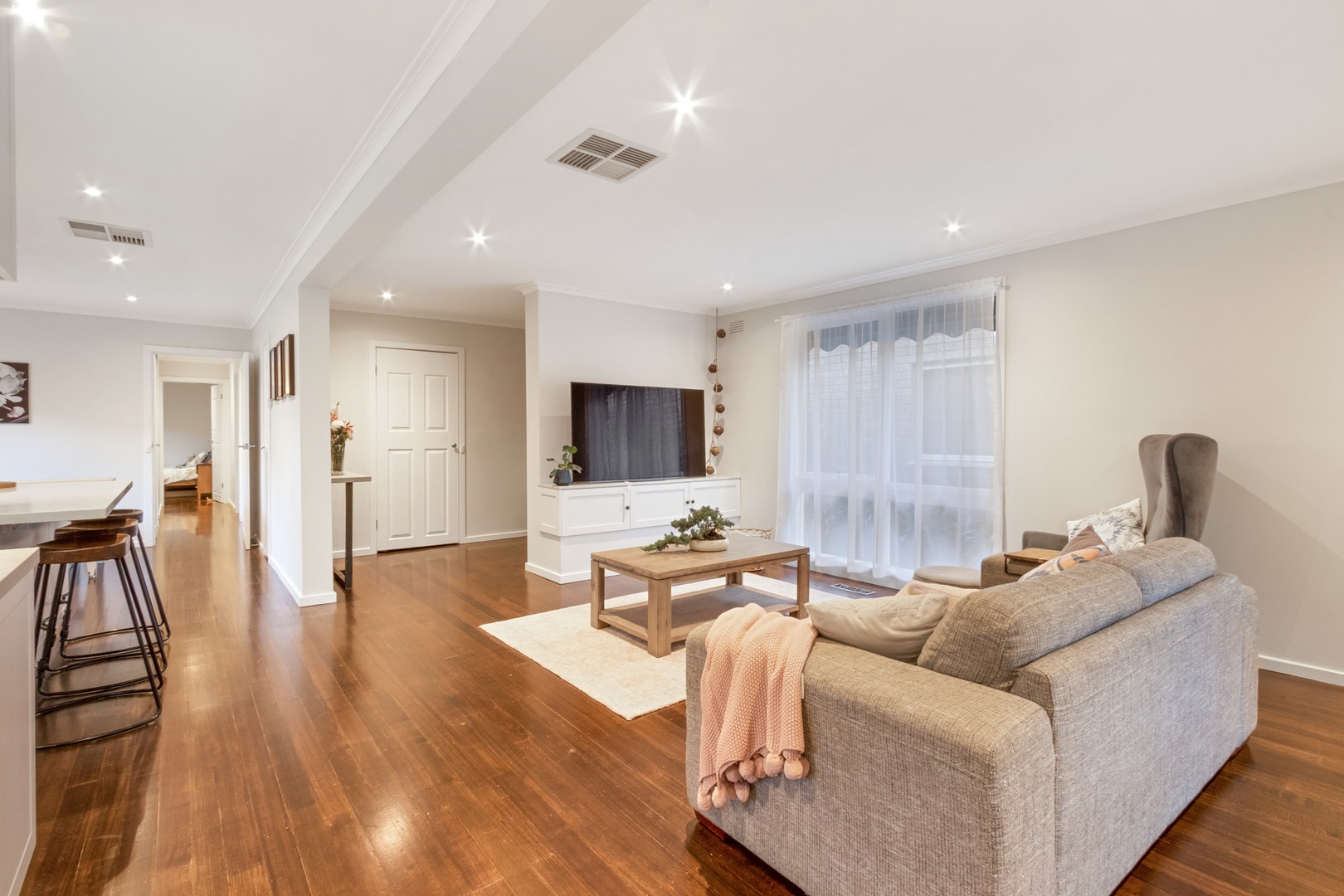 18 Donach CrescentBundoora, VIC 3083, Bundoora - Thumbnail 4