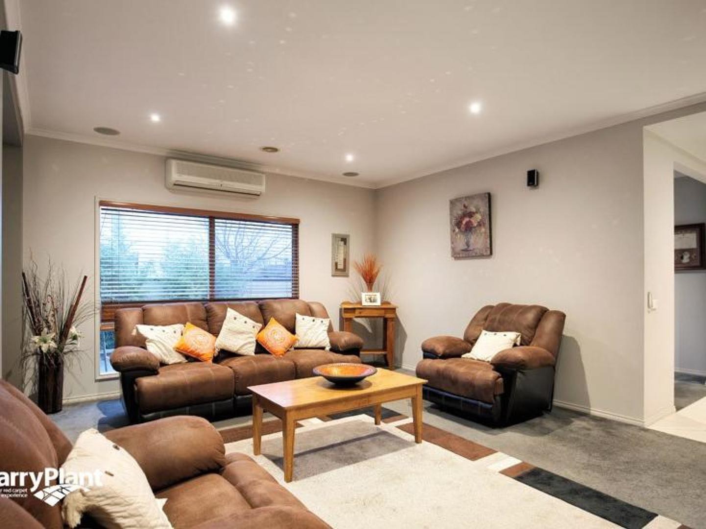 18 Durban Place, Craigieburn, VIC 3064, Craigieburn - Thumbnail 6