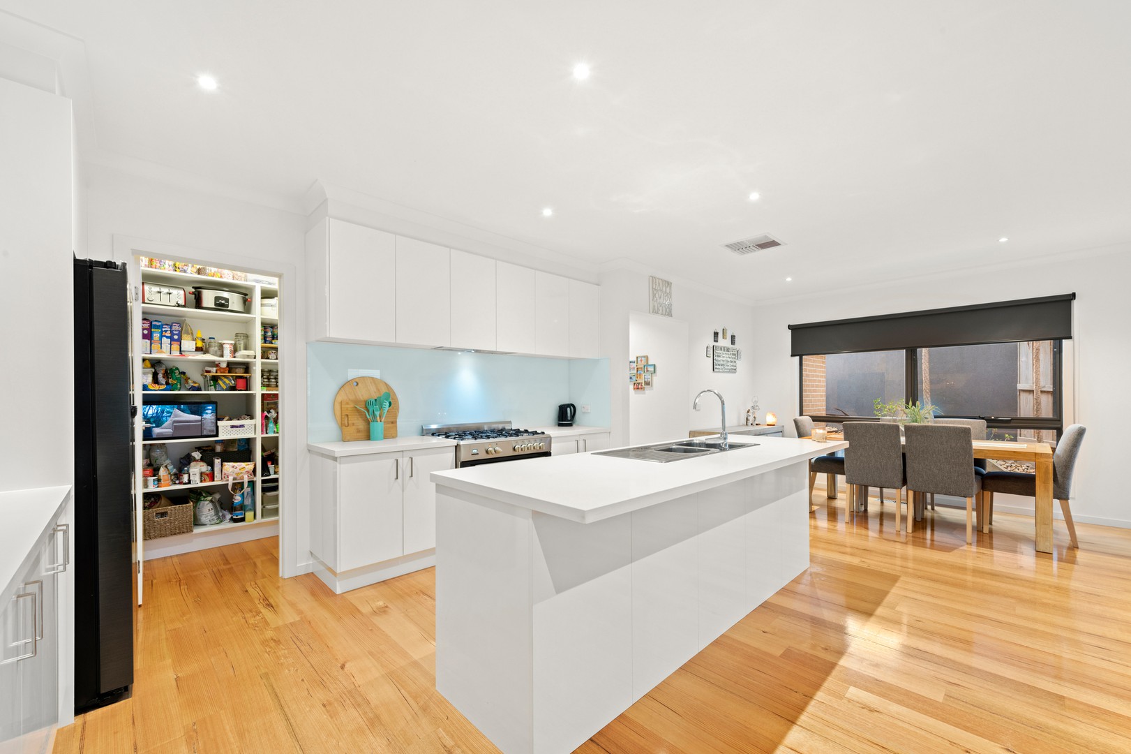 18 Eagle Boulevard, Doreen, VIC 3754, Doreen - Thumbnail 3