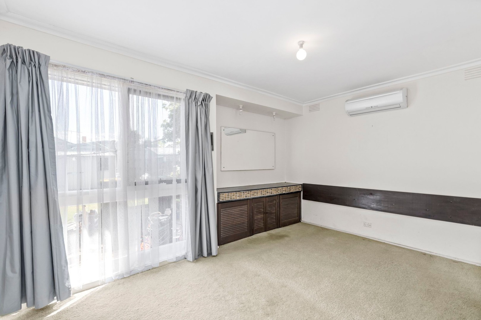 18 Ellen Avenue, Keilor East, VIC 3033, Keilor East - Thumbnail 5