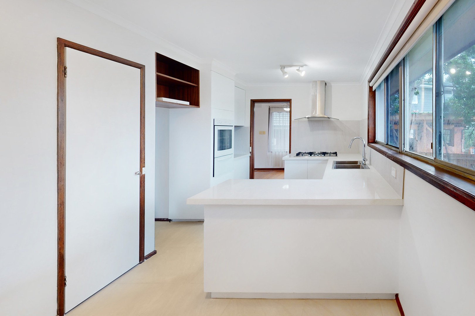 18 Elonera AvenueYallambie, VIC 3085  - Leased, Yallambie - Thumbnail 2