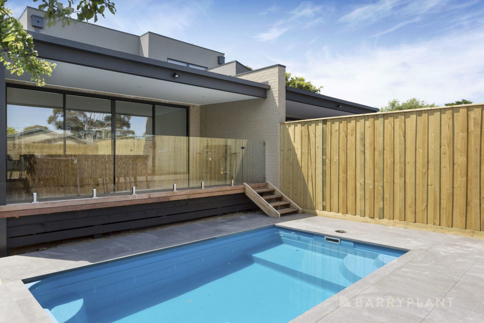 18 Elwers Road, Rosebud, VIC 3939 - Thumbnail 2 - 15/05/2025