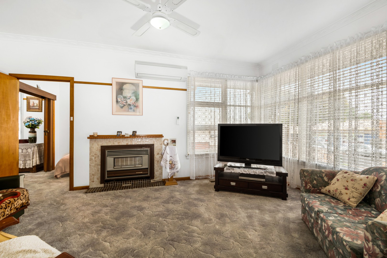 18 Fairlie Street, Hamlyn Heights, VIC 3215, Hamlyn Heights - Thumbnail 4