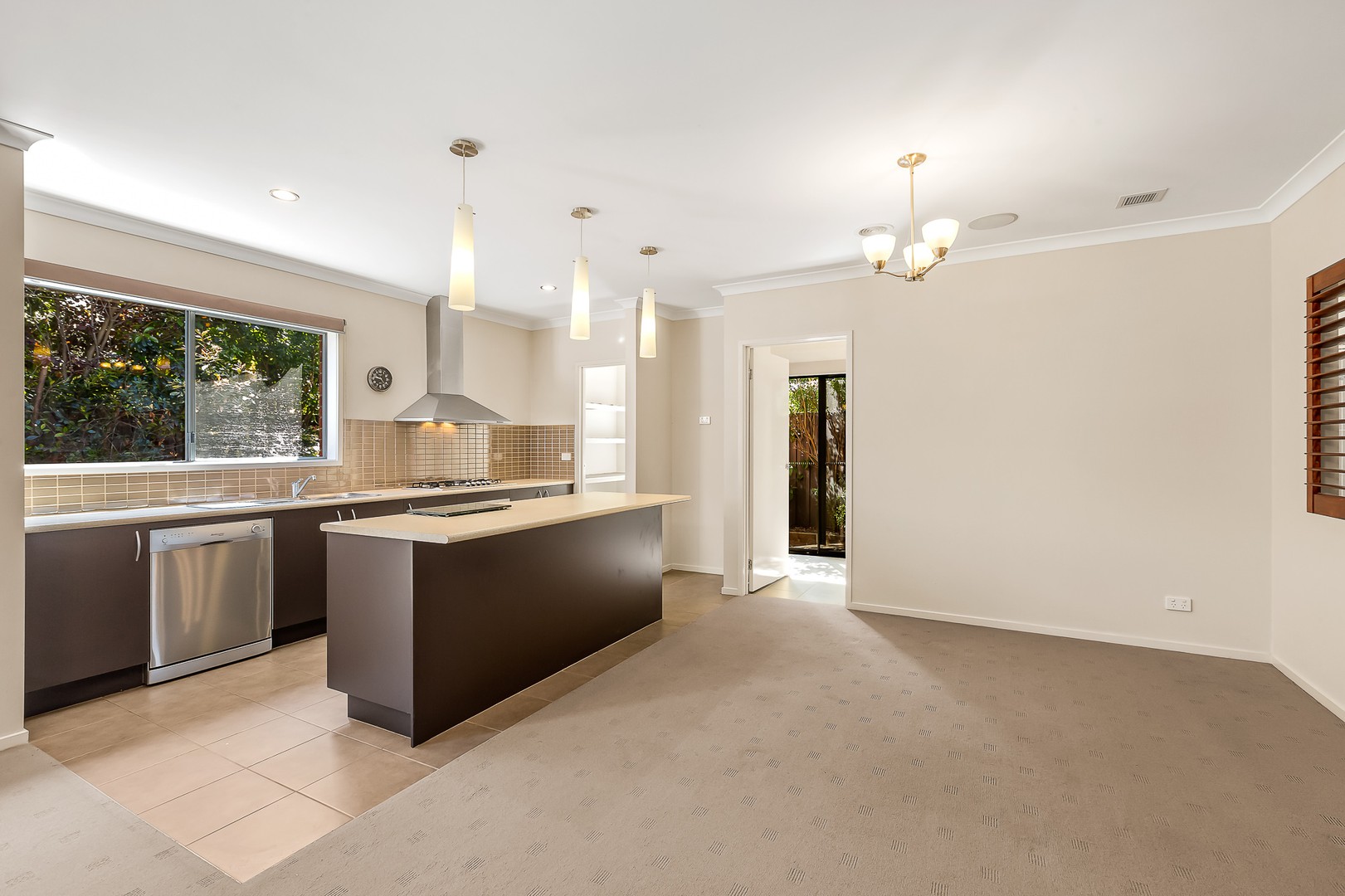 18 Falkirk DriveMernda, VIC 3754  - Leased, Mernda - Thumbnail 2
