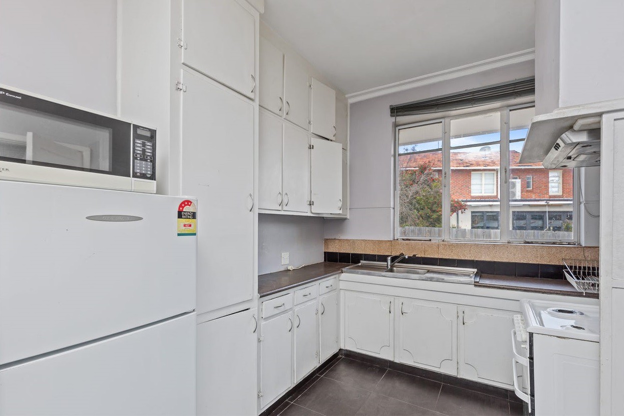 18 Farncomb Street, Ascot Vale, VIC 3032, Ascot Vale - Thumbnail 3