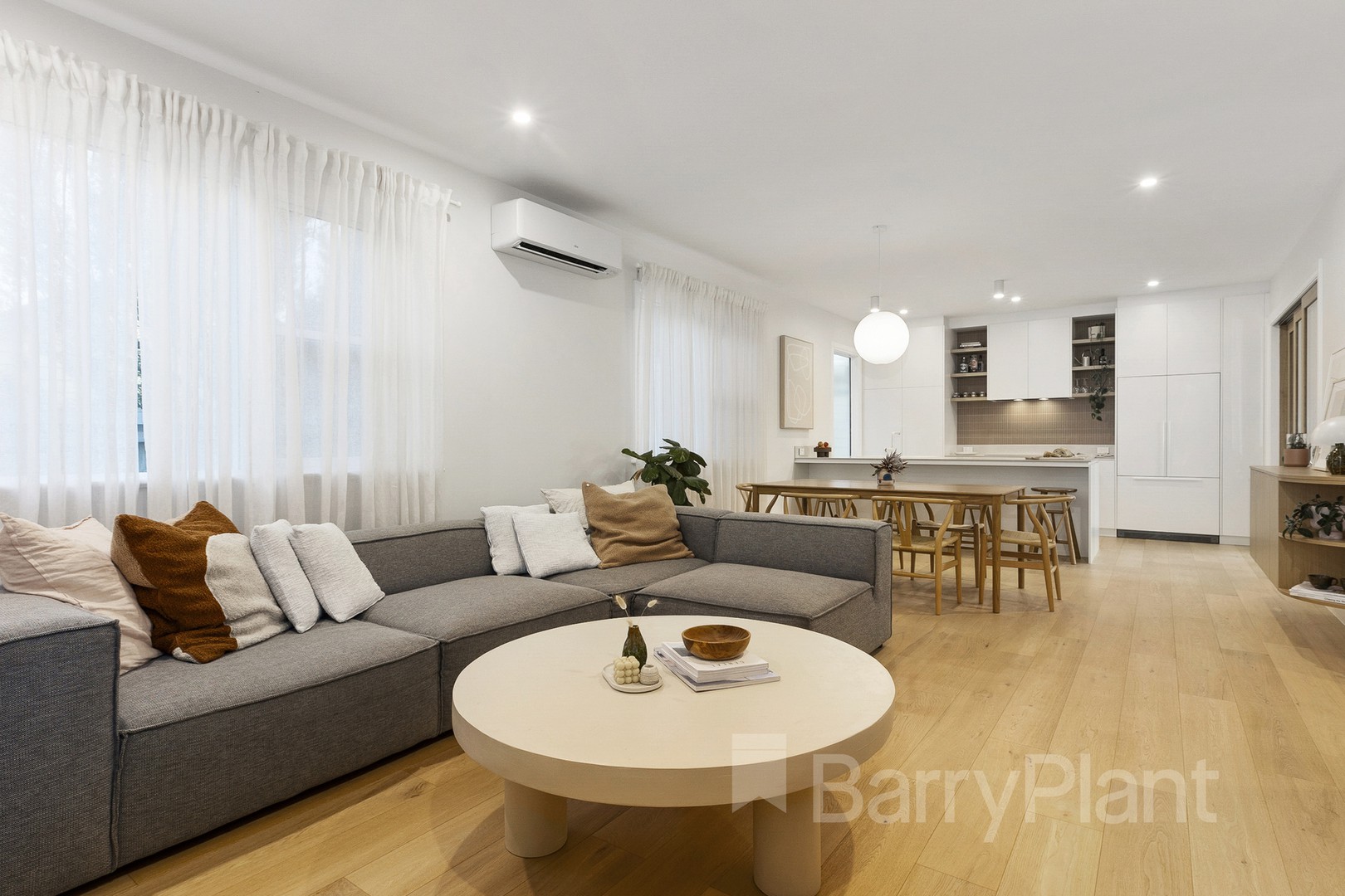 18 Farnham Road, Bayswater, VIC 3153, Bayswater - Thumbnail 3