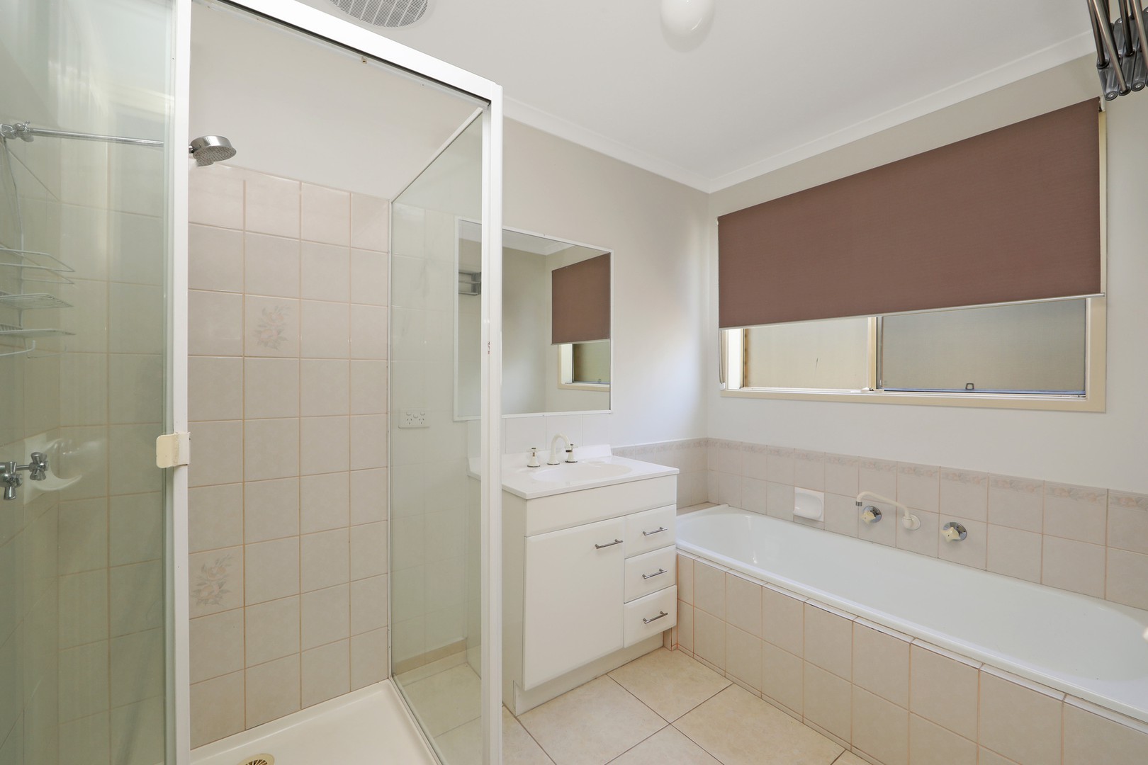 18 Farview Drive, Rowville, VIC 3178, Rowville - Thumbnail 7