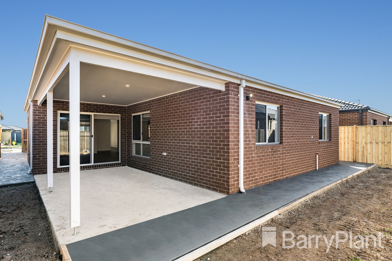 18 Fawkner CrescentArmstrong Creek, VIC 3217  - Leased, Armstrong Creek - Thumbnail 8