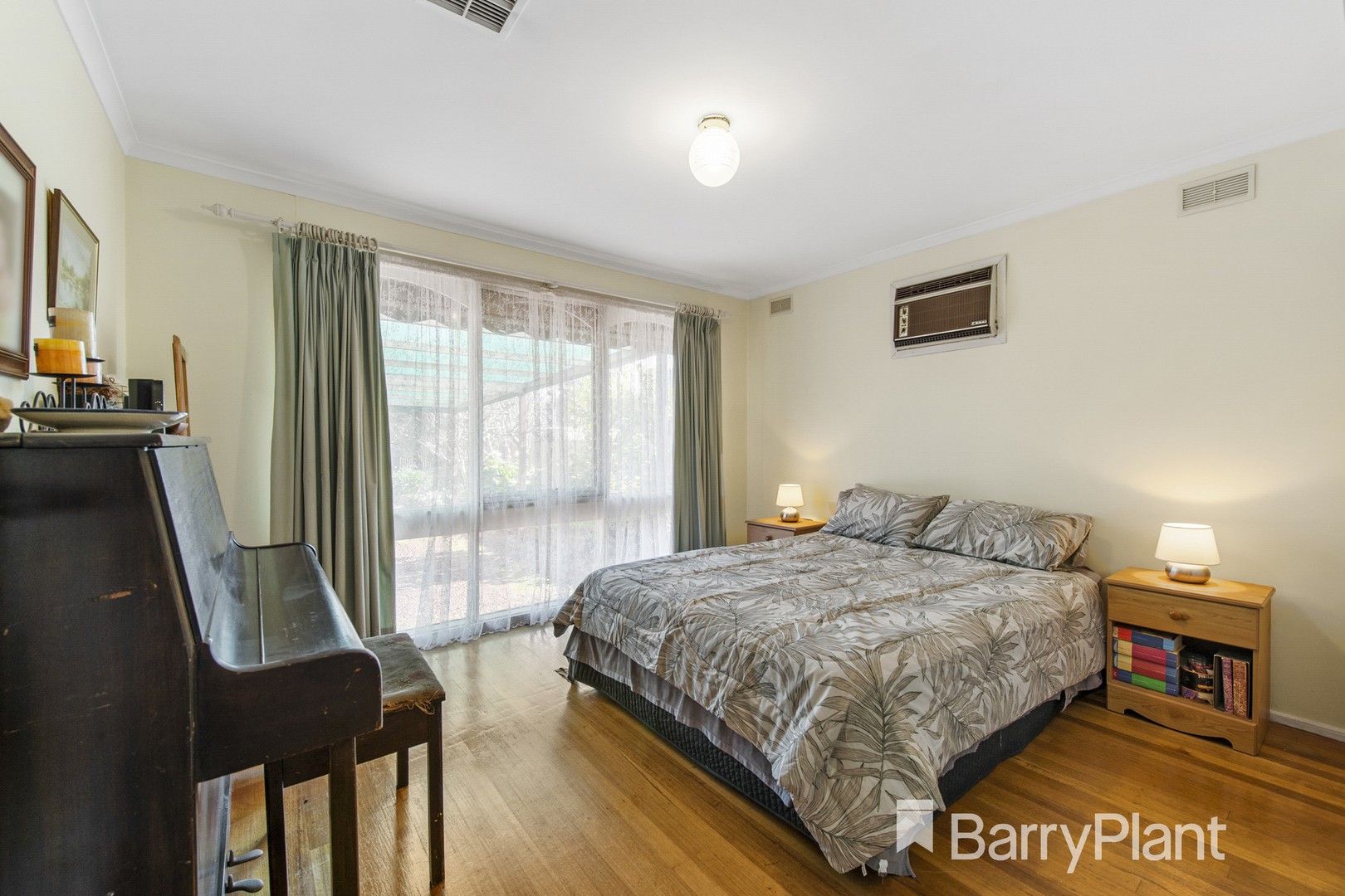 18 Fay Street, Melton, VIC 3337, Melton - Thumbnail 6
