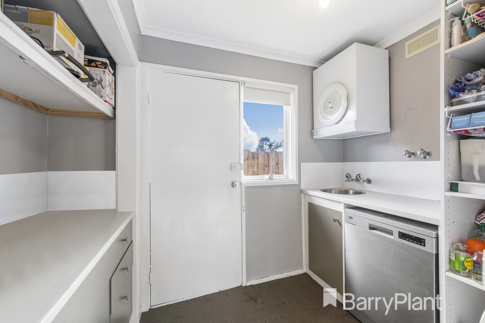 18 Fay Street, Melton, VIC 3337, Melton - Thumbnail 8