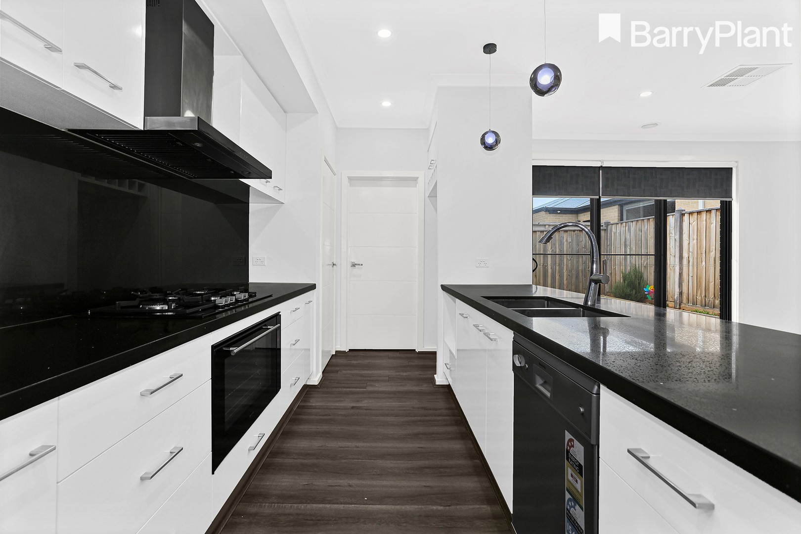 18 Festival Drive, Point Cook, VIC 3030 - Thumbnail 2 - 24/03/2022