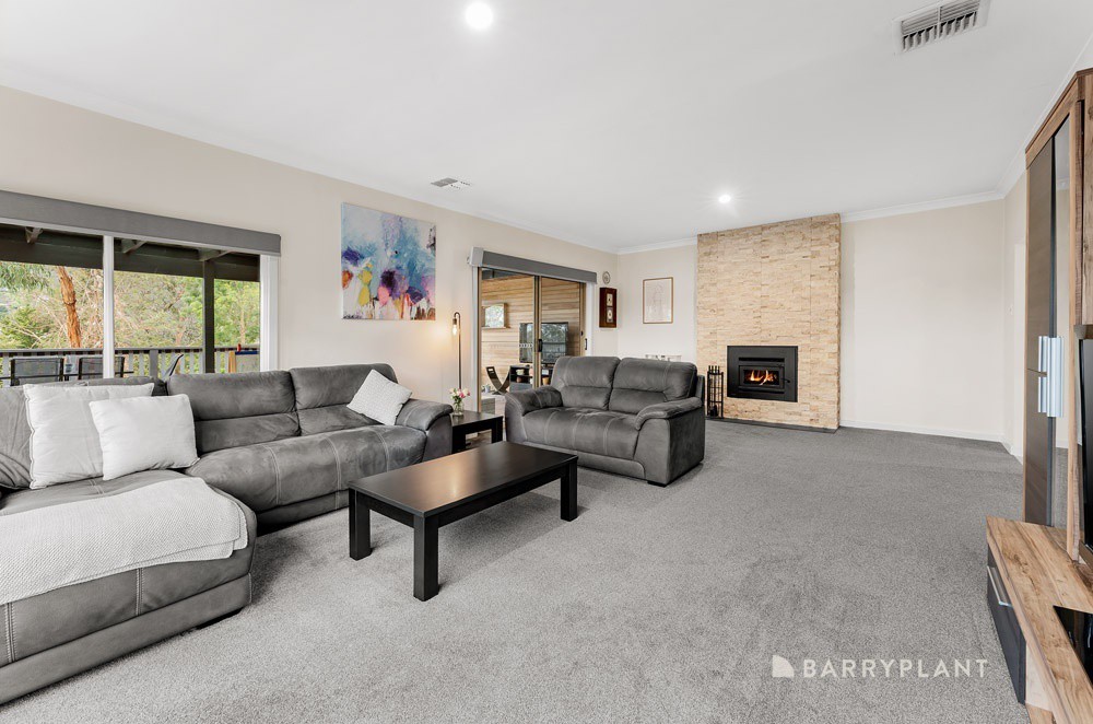 18 Finmere Crescent, Upper Ferntree Gully, VIC 3156, Upper Ferntree Gully - Thumbnail 5