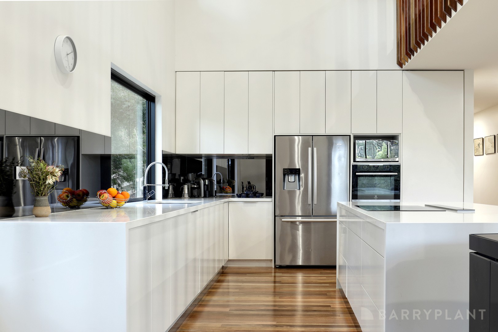 18 First Avenue, Cockatoo, VIC 3781, Cockatoo - Thumbnail 3