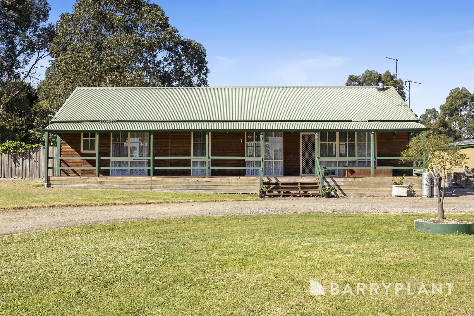 18 Forster Drive, Nyora, VIC 3987 - Thumbnail 2 - 22/04/2026