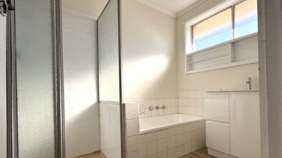 18 Fox Street, St Albans, VIC 3021, St Albans - Thumbnail 4