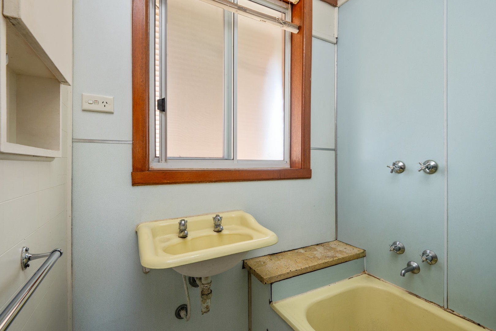 18 Fronsac Avenue, Corio, VIC 3214, Corio - Thumbnail 8