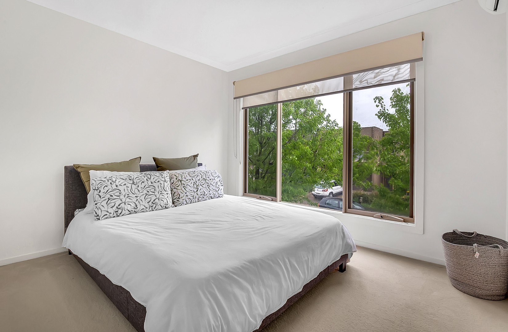 18 Furlong Street, Craigieburn, VIC 3064, Craigieburn - Thumbnail 5
