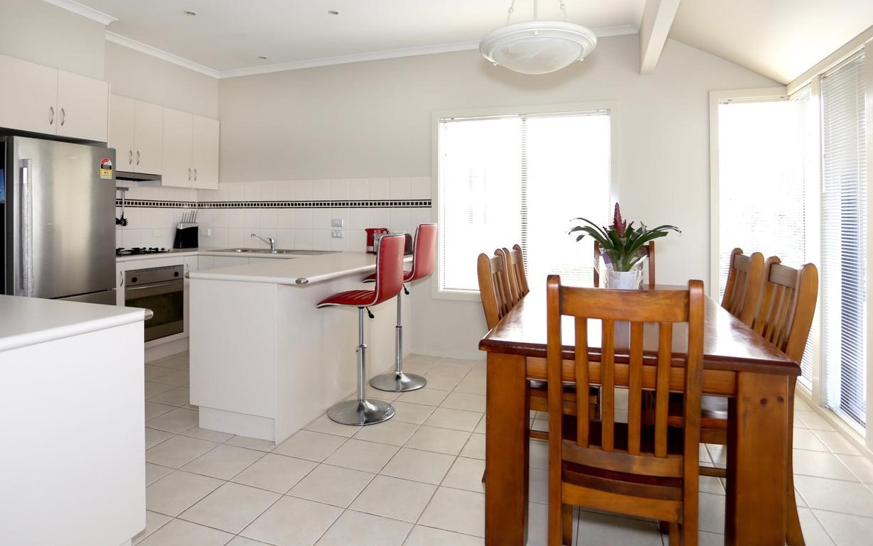 18 Ghazeepore Road, Waurn Ponds, VIC 3216, Waurn Ponds - Thumbnail 4