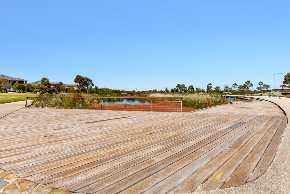 18 Giaconda Road, Point Cook, VIC 3030, Point Cook - Thumbnail 3