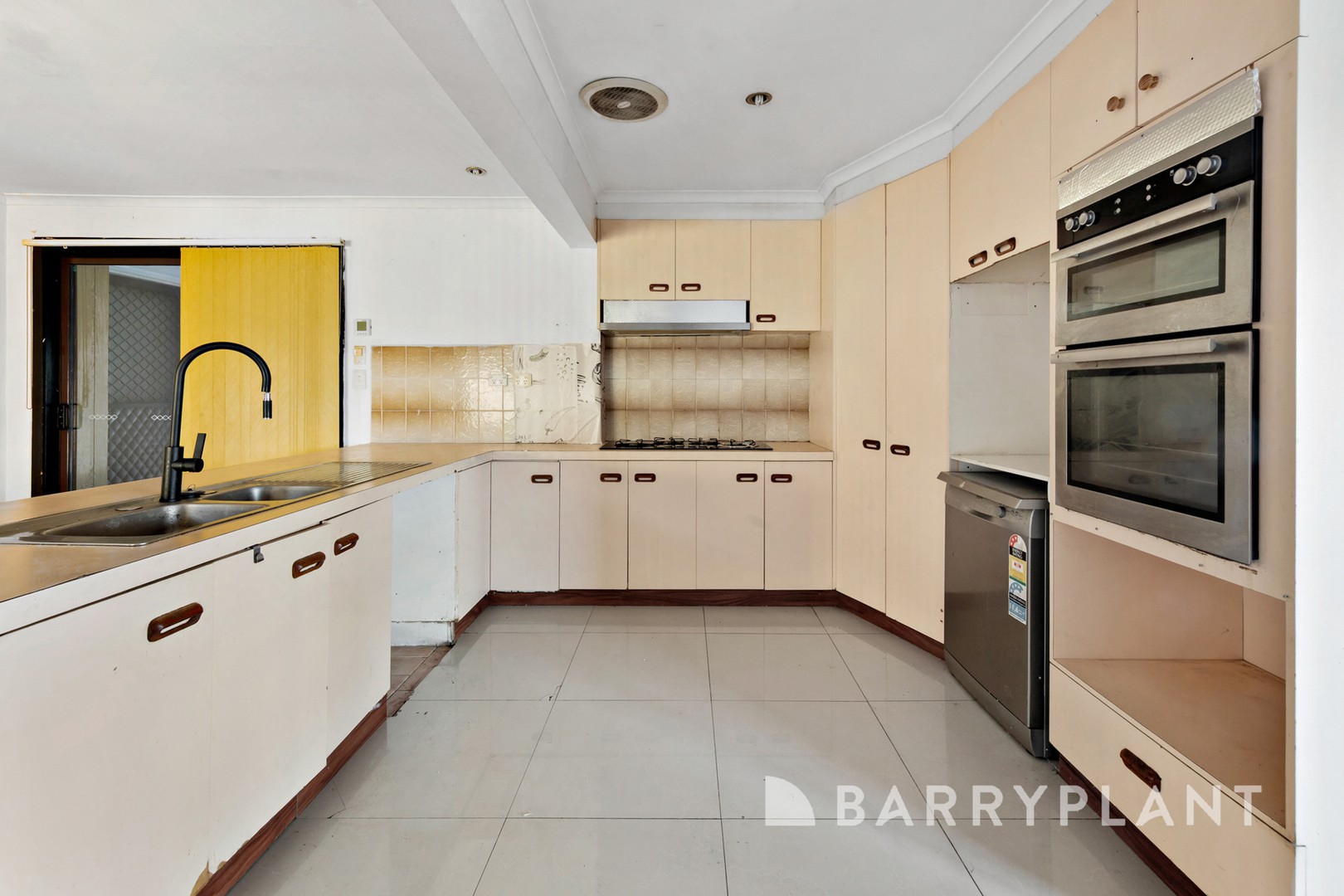 18 Gladstone Street, St Albans, VIC 3021, St Albans - Thumbnail 5