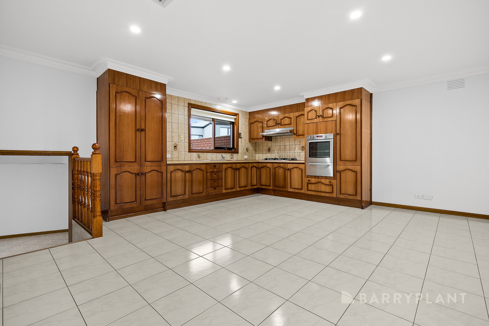 18 Glenfern Place, Glenroy, VIC 3046, Glenroy - Thumbnail 2