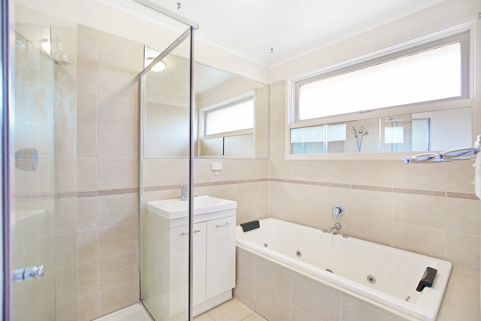 18 Glenn Crescent, Bundoora, VIC 3083, Bundoora - Thumbnail 7