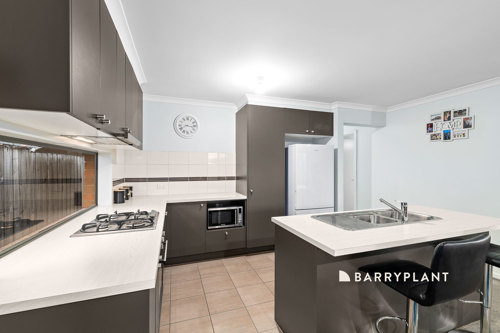 18 Glenvista Road, Pakenham, VIC 3810, Pakenham - Thumbnail 2