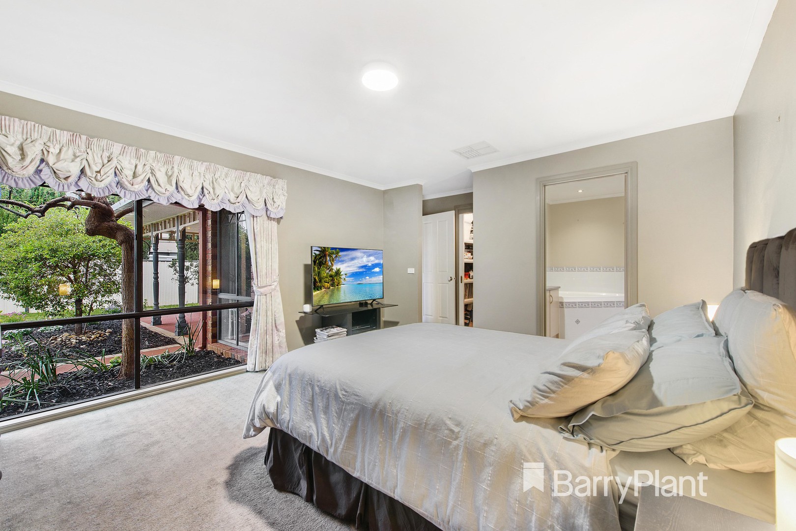 18 Golden Ash GroveHoppers Crossing, VIC 3029, Hoppers Crossing - Thumbnail 2