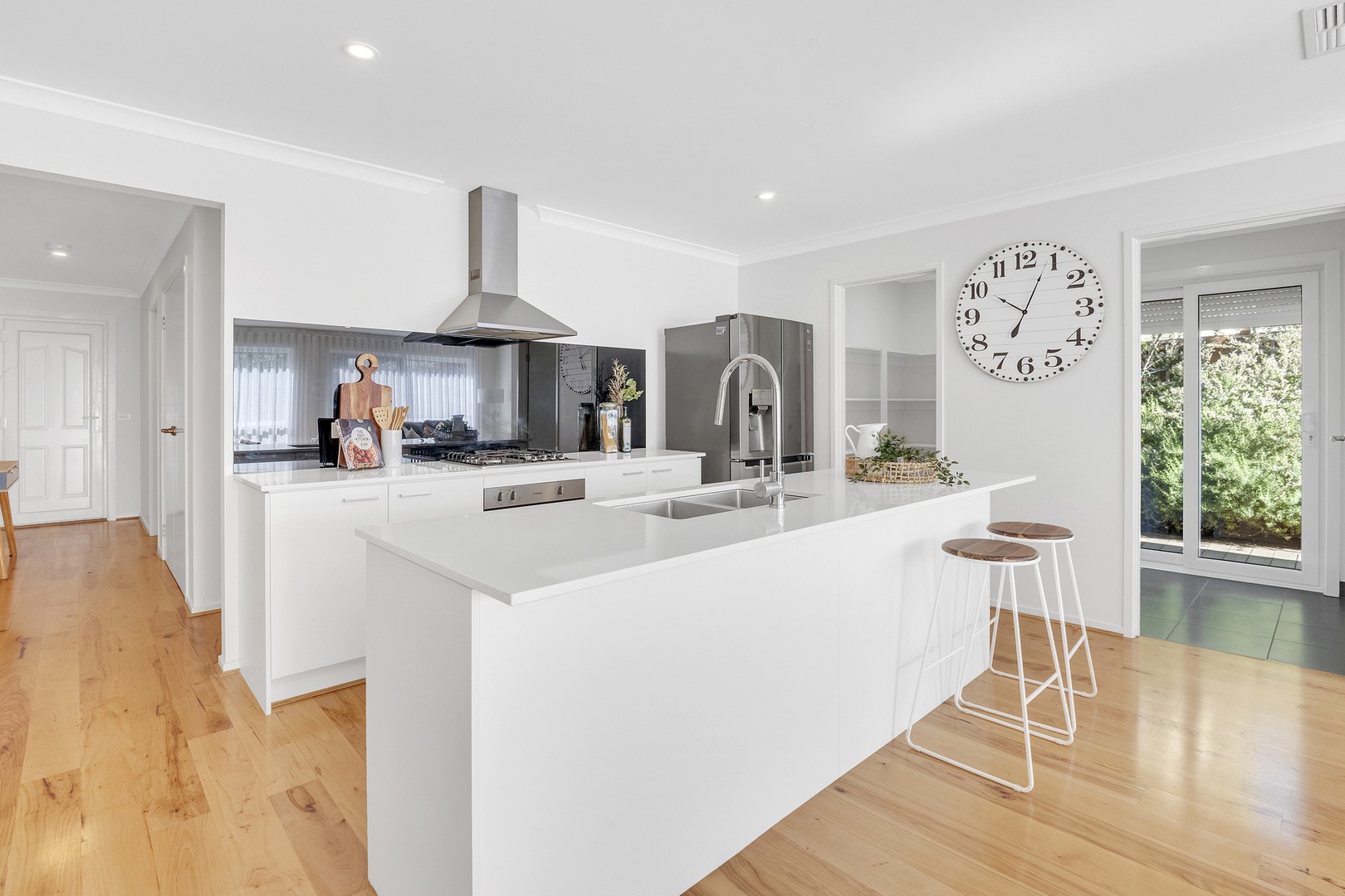 18 Gossamer Way, Mickleham, VIC 3064, Mickleham - Thumbnail 4